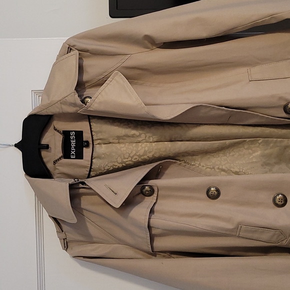 Jacket - Picture 2 of 3